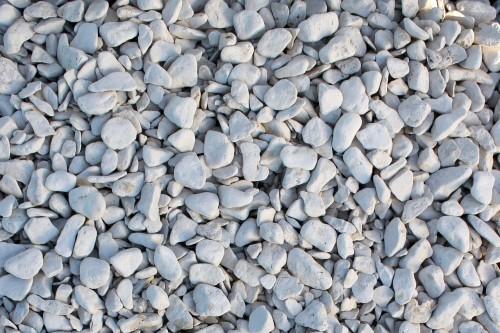 Щебень галтованый белый (известняк) фр.10-20 мм.